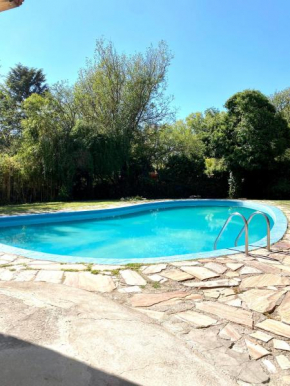 Casa Santos Vega, Chacras de Coria.